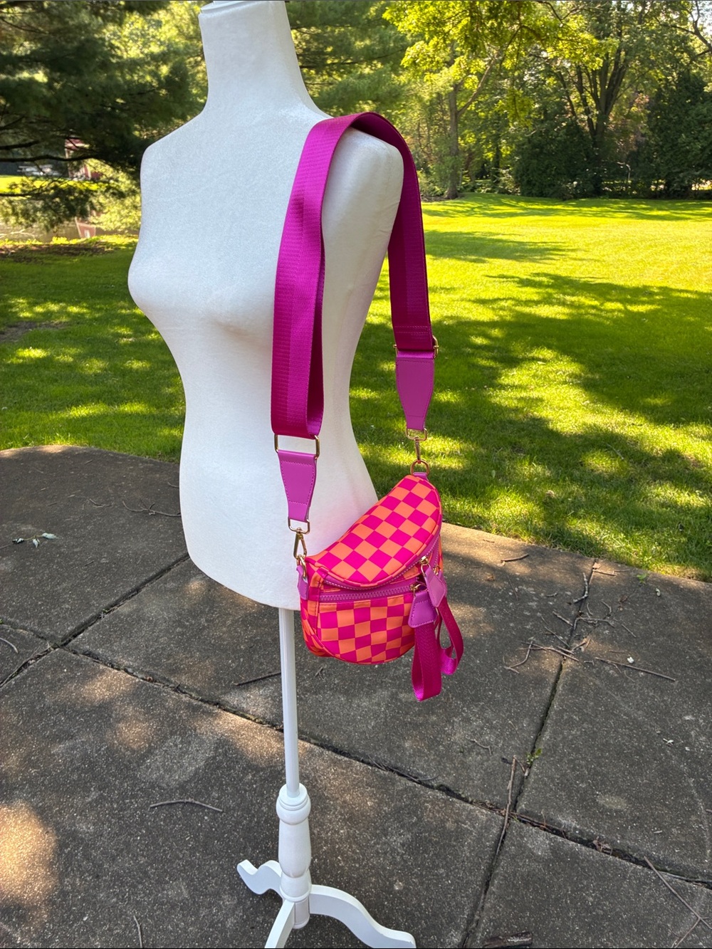 Small Vibrant Checkered Crossbody/Shoulder Bag - Picture 7 of 7